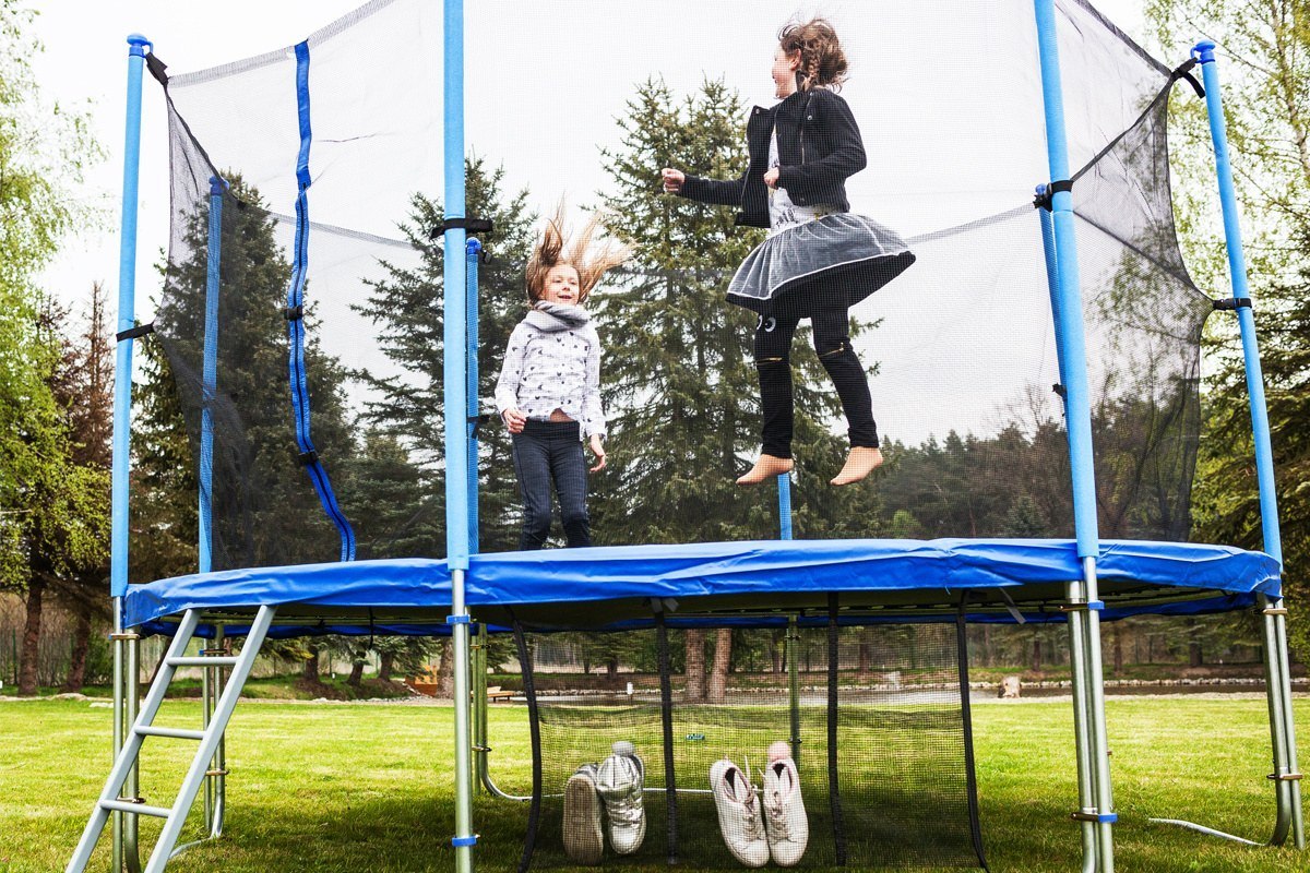 Trampolina ogrodowa SoniFit PRO 12Ft (366cm, 4 podwójne nogi) Trampolina ogrodowa SoniFit PRO 12Ft (366cm, 4 podwójne nogi)